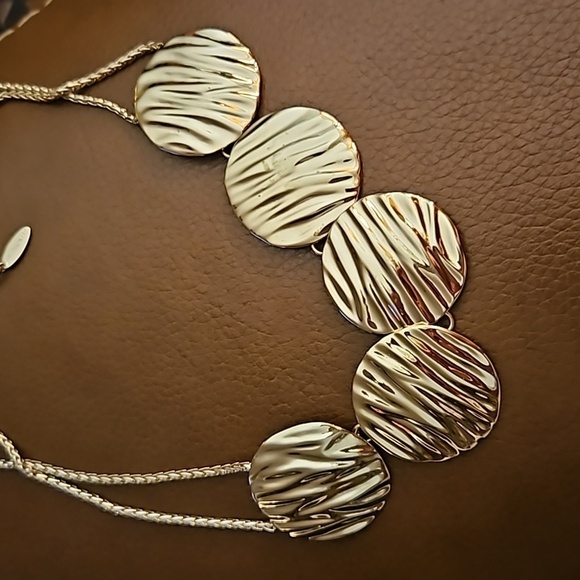 ST. THOMAS Goldtone Circle Textured Disc Double Chain Necklace - Picture 3 of 6